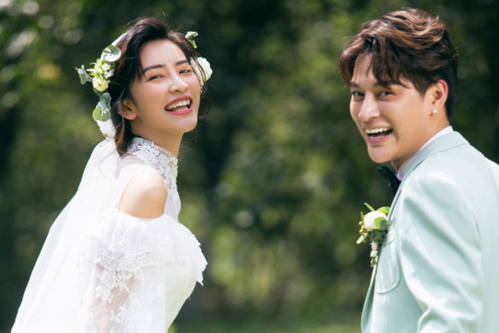 云南一小学食堂37公斤鲜猪肉变绿发臭，被罚1万！当地回应