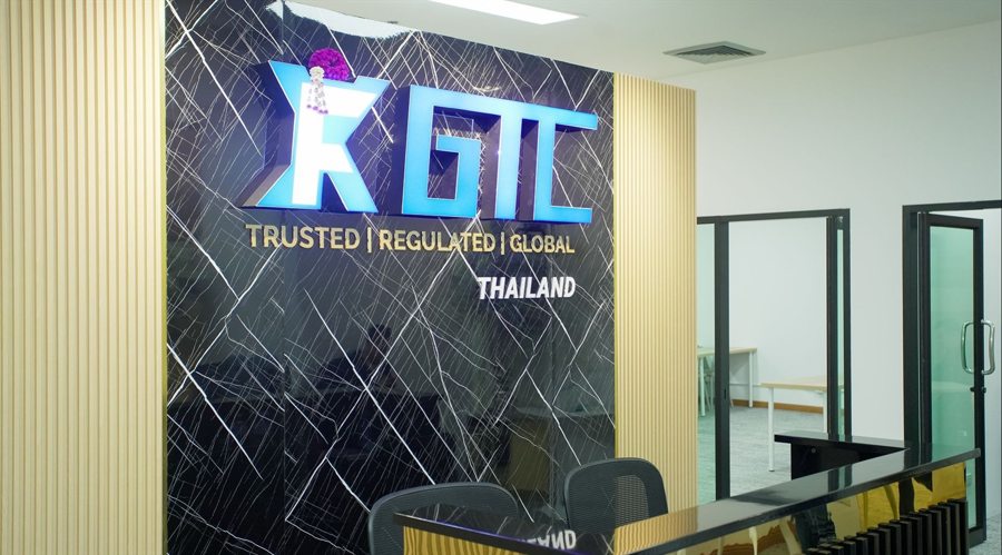 平安人寿安徽分公司理赔服务案例：从退保边缘到超预期赔付，平安主动为客户寻找理赔理由